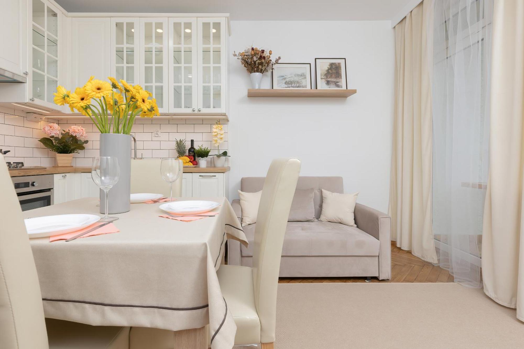 Bright Apartment Warsaw Srodmiescie By Noclegi Renters Luaran gambar