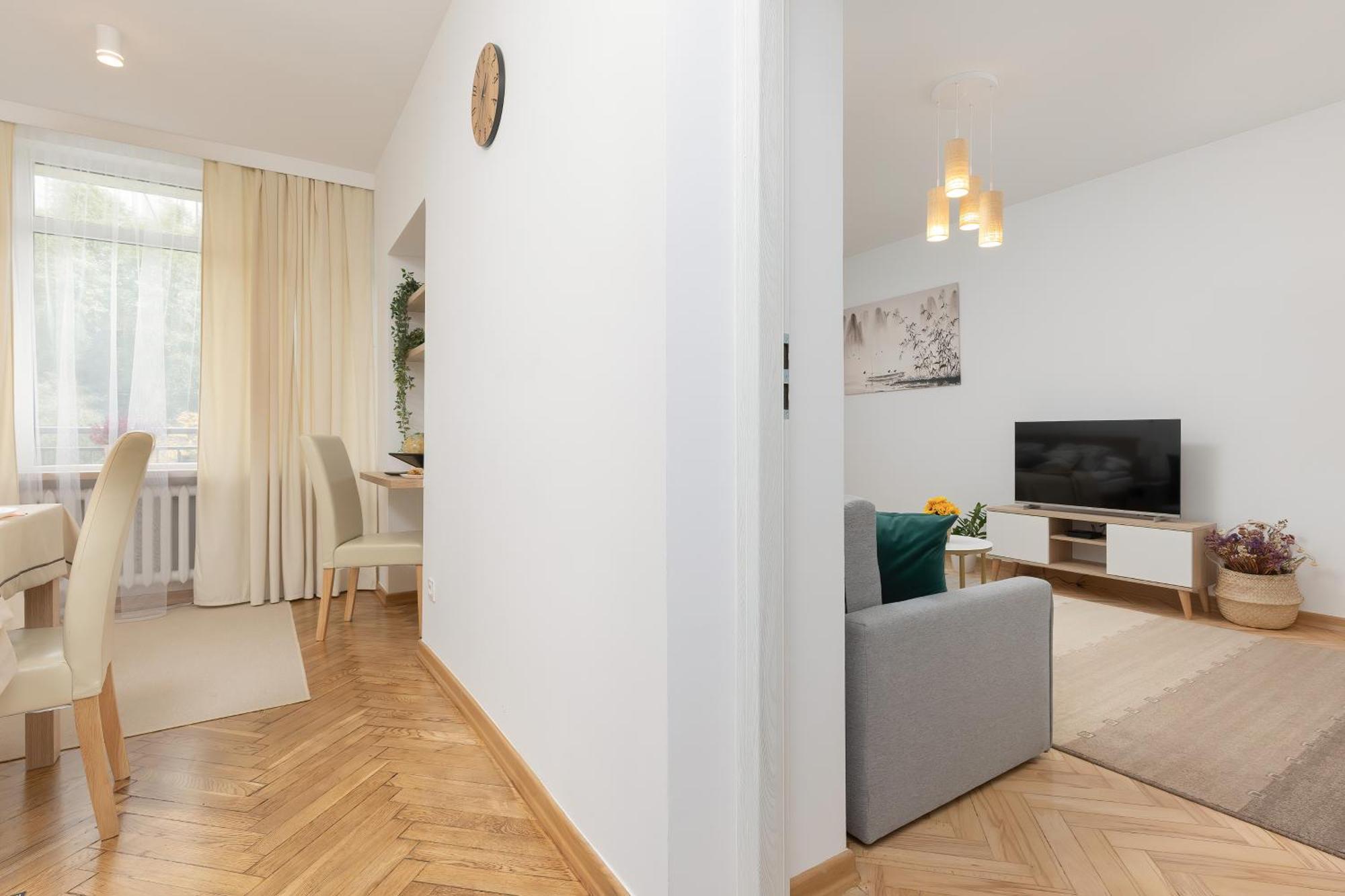 Bright Apartment Warsaw Srodmiescie By Noclegi Renters Luaran gambar